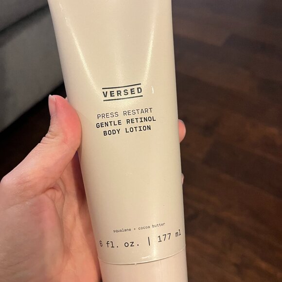 Versed Skincare Gentle Retinol Body Lotion - Picture 1 of 4